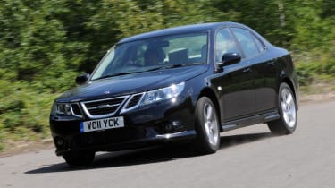 Saab 9-3 - front cornering